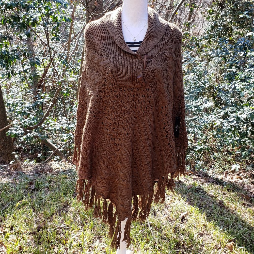 VERTIGO Fringed Knit Poncho in Golden Gecko Brown Size S/M Brand New NWT